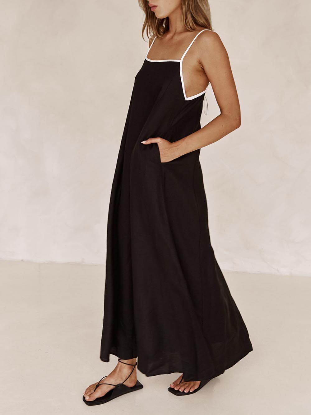 Fiona | A-line Summer Vibe Contrasting Suspender Dress
