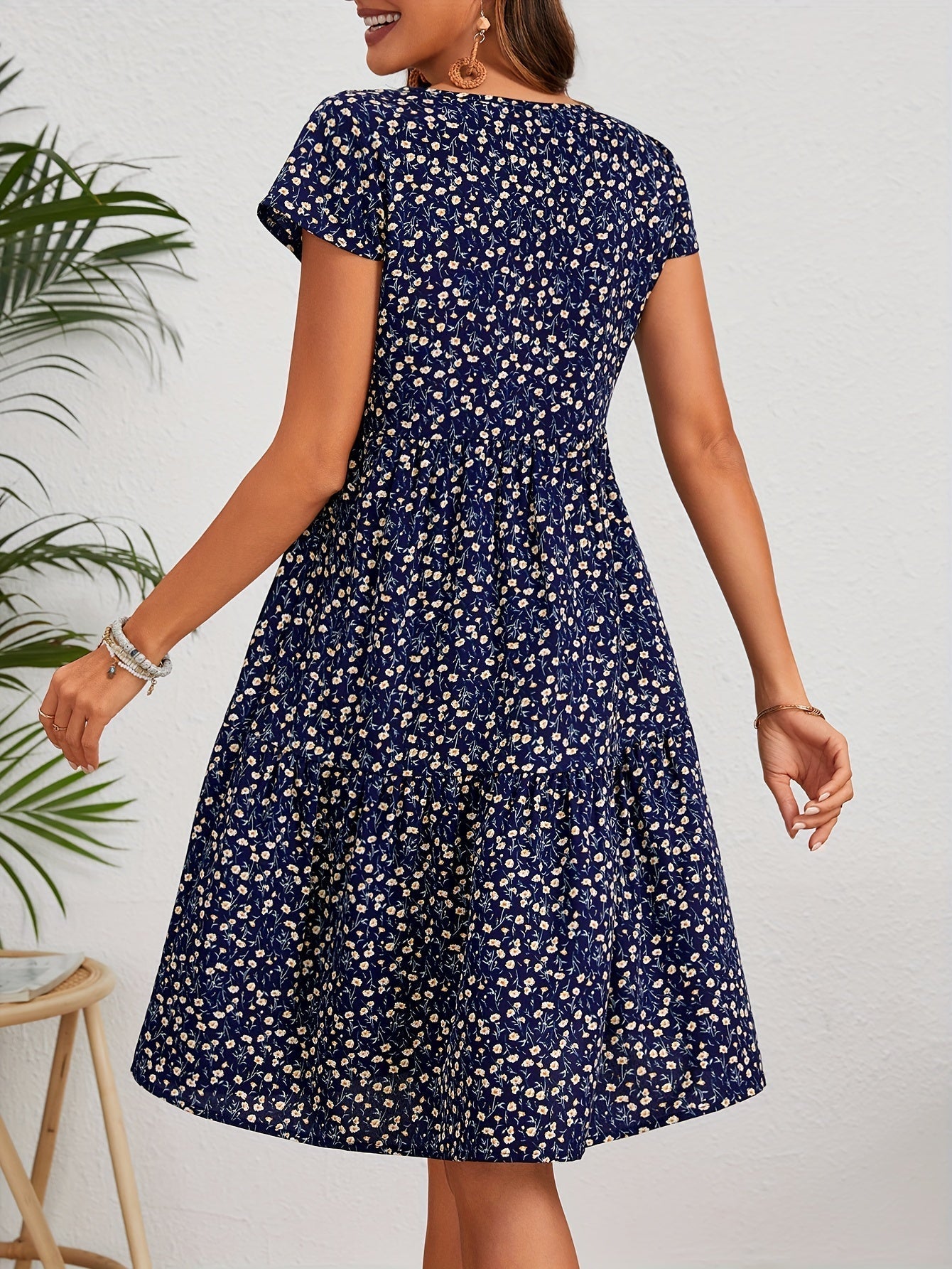 Callista - Floral Crew Neck Dress