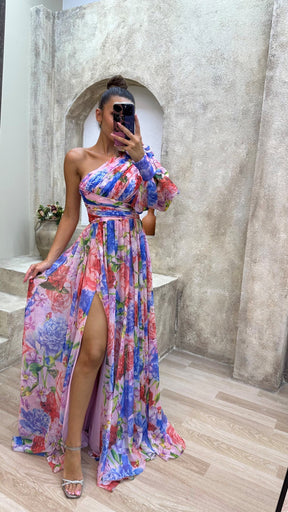 Audrey | Stunning Flowing Gown