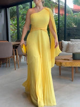 Dalila - Off-Shoulder Pleated Maxi Dress