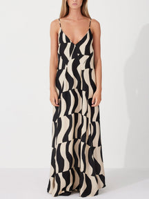 Kaylee | Relaxed Fit Scooped Back Style Maxi Dress